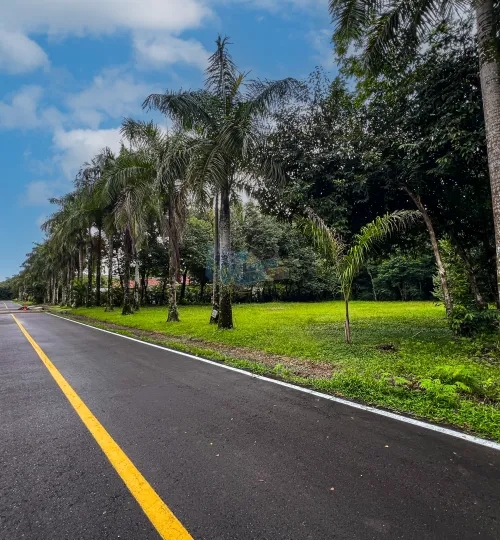 En Venta Lote Campestre en Condominio La Florida (Vía Restrepo)