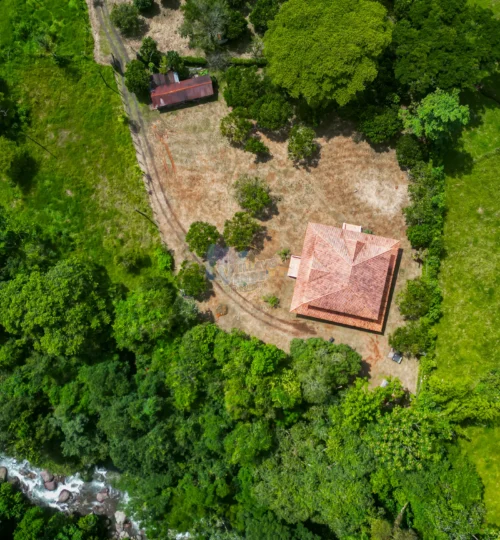En venta casa quinta en el mirador de Restrepo
