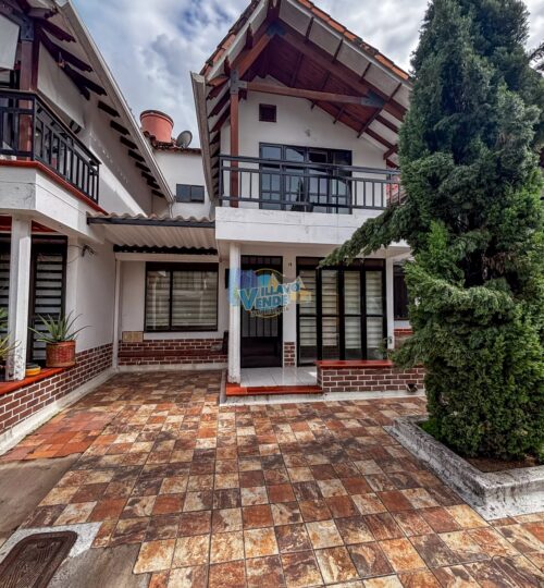En venta casa en el conjunto cerro campestre en Villavicencio