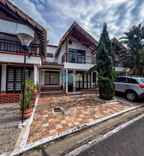 En venta casa en el conjunto cerro campestre en Villavicencio