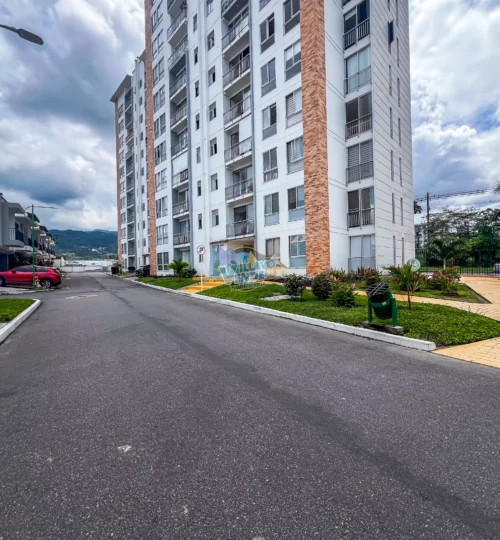 En venta Casa Remodelada Zona amarilo o anillo vial en Villavicencio