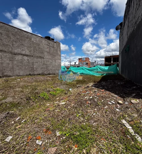 En venta lote urbano vía Puerto López condominio caminos mediterraneo en Villavicencio