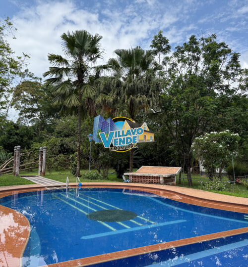 En Venta Casa campestre en Finca El Cimarrón Restrepo (Caney)