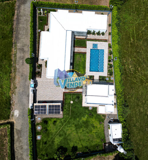 Casa quinta moderna en venta – Parcelación Maiporé – Restrepo (Meta)