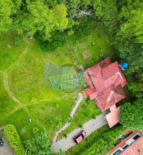 En Venta Cabaña en condominio bosques de la calleja Villavicencio